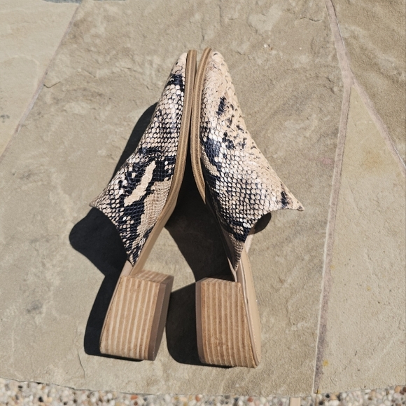 Gibson Latimer goat leather Slip-On Mules Block Heel Office Chic 10M - Picture 9 of 13